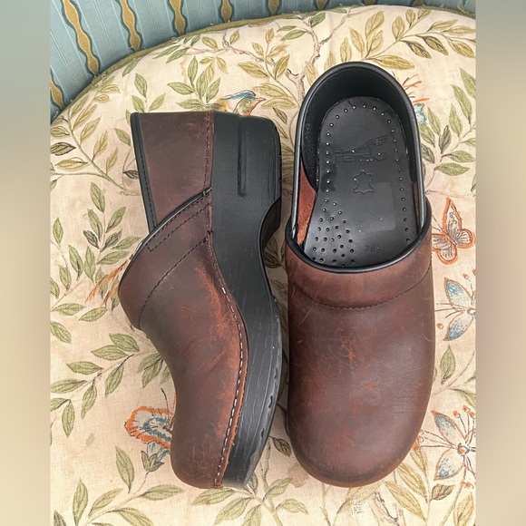 Brown Leather Clog Shoes 38 - Picture 6 of 9